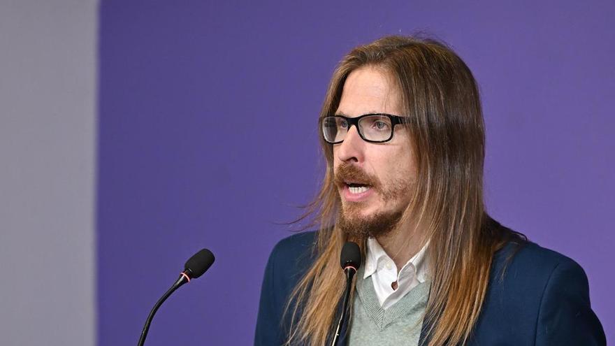 Podemos traslada su apoyo al fiscal general ante el &quot;evidente lawfare&quot; que cree que está sufriendo
