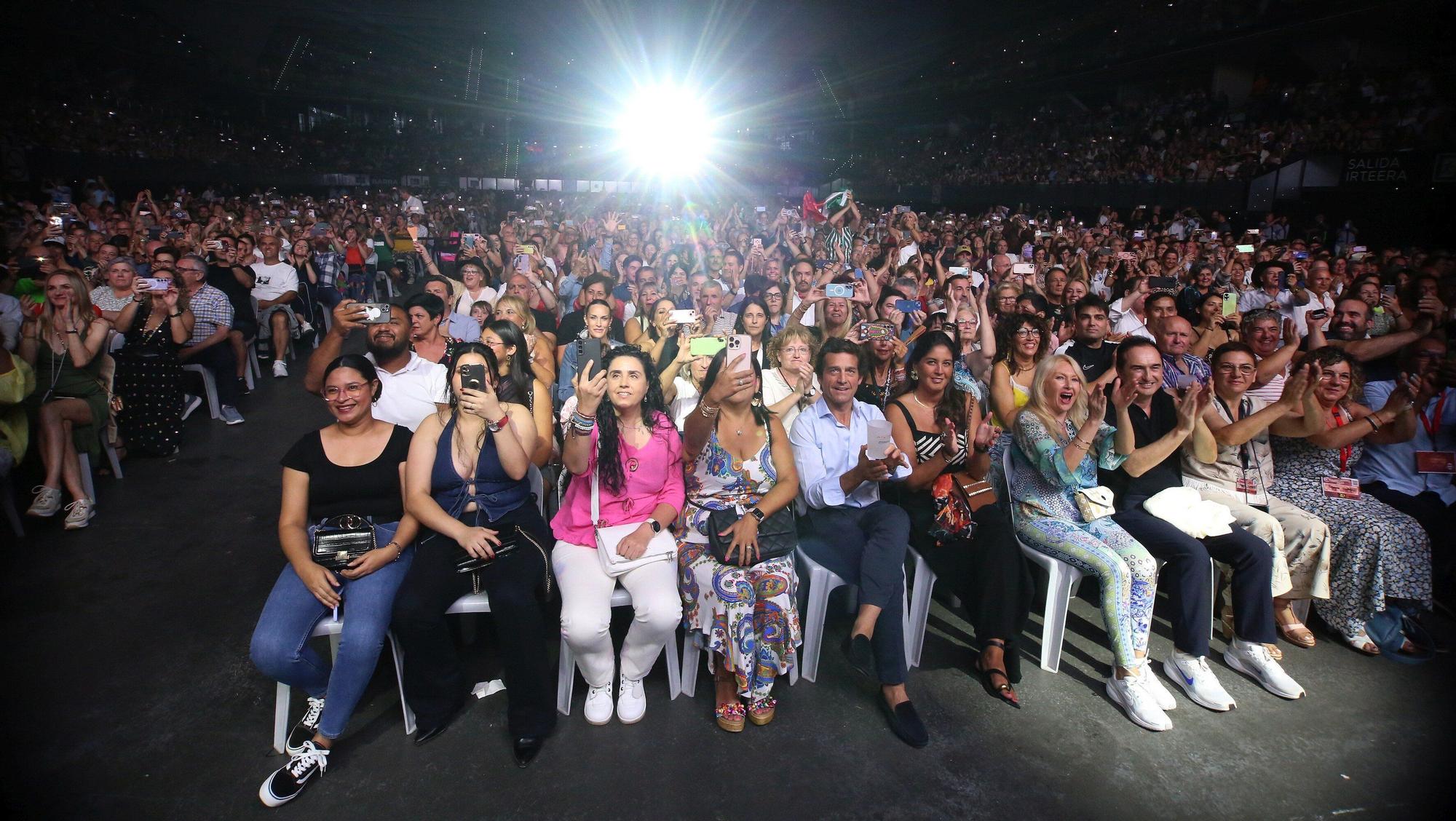 Fotos del concierto de Alejandro Fernández en el Navarra Arena