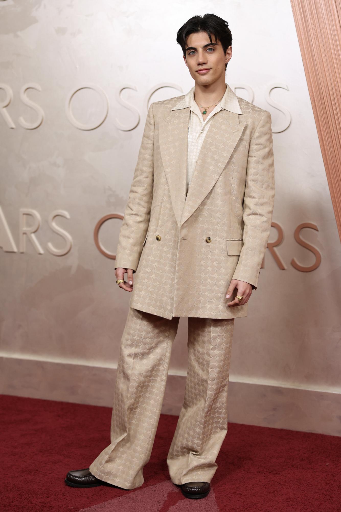 Los mejores y peores looks de la alfombra roja de los Premios Oscar