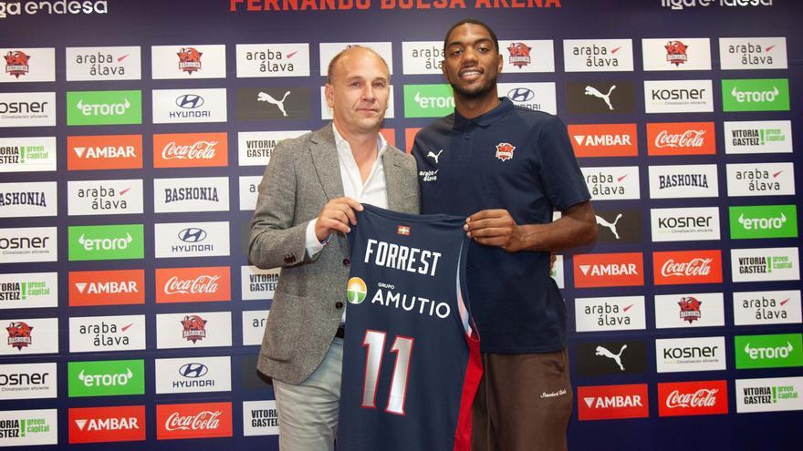 El Baskonia prioriza la contratación de un tercer base
