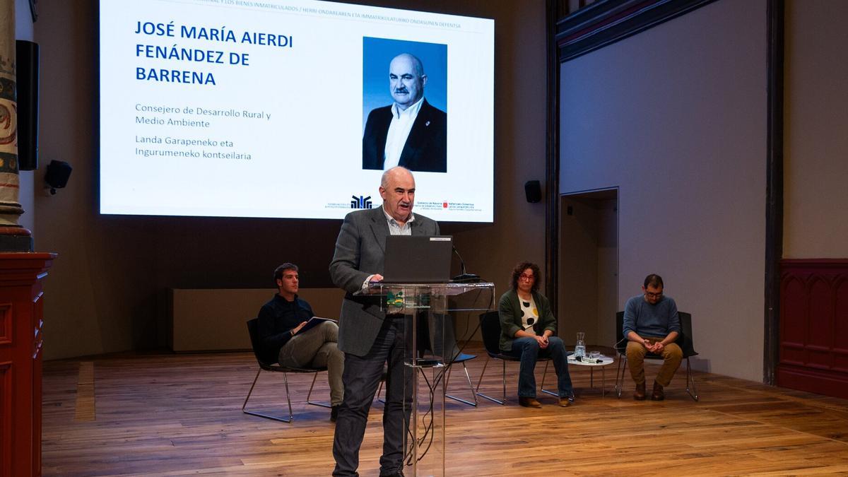 Intervención del consejero José Mari Aierdi en la presentación del estudio de bienes inmatriculados.