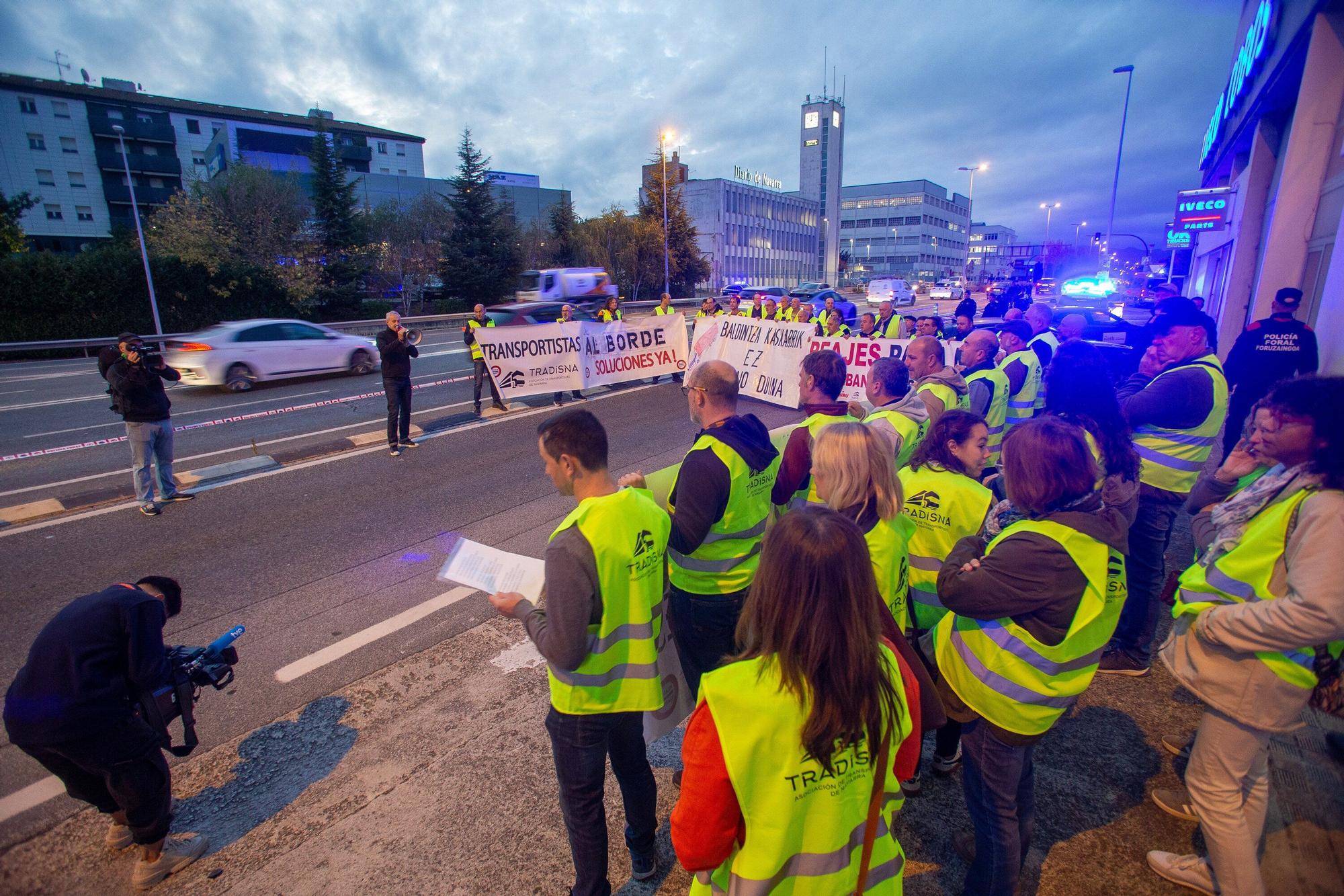 Protesta de los transportistas navarros en Cordovilla