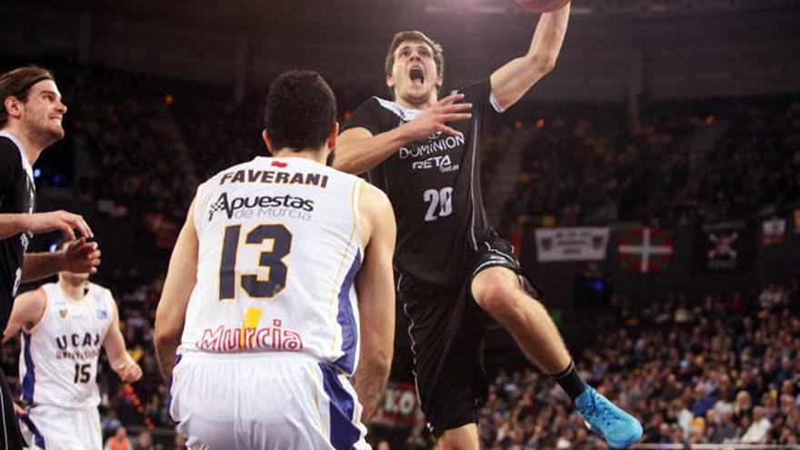 Tras la eliminación europea el Bilbao Basket vuelve a la realidad