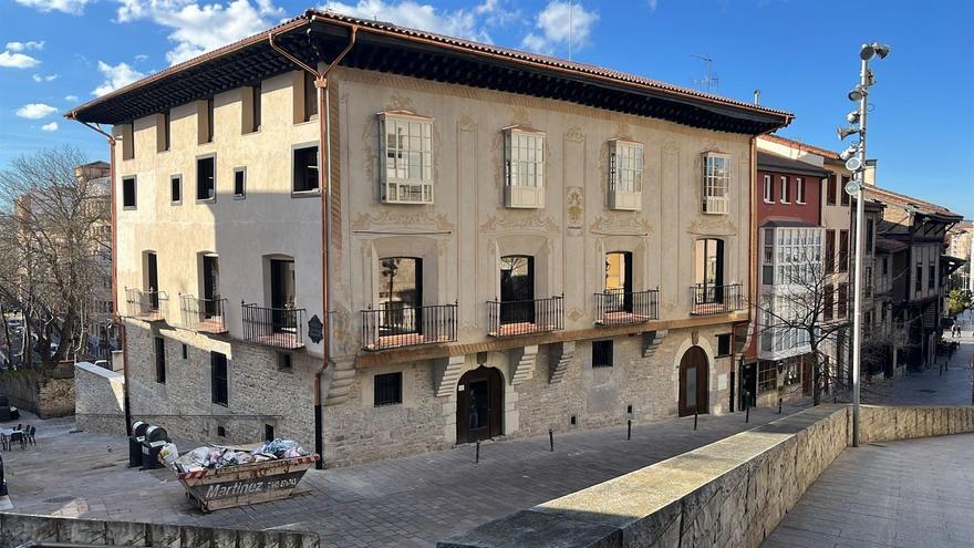 Gasteizko Maturana-Berastegi Jauregia sendotzeko eta erakusketa proiektua zehazteko lanak azken txanpan sartu dira