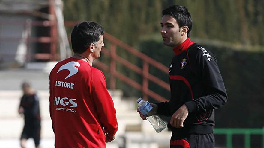 Nekounam afirma que quiere renovar aun cobrando menos