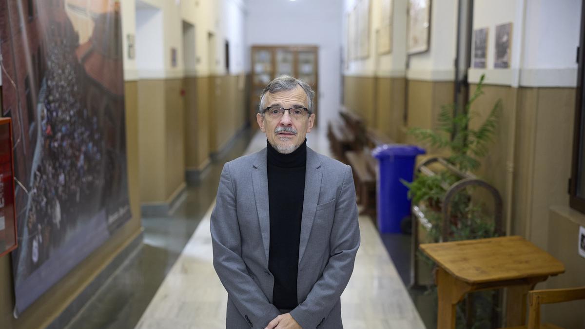 El director de gabinete de la ministra de Sanidad, José Manuel López Rodrigo, imparte la charla &#039;¿Tiene solución el problema de la vivienda?&#039;, organizada por el Foro Gogoa