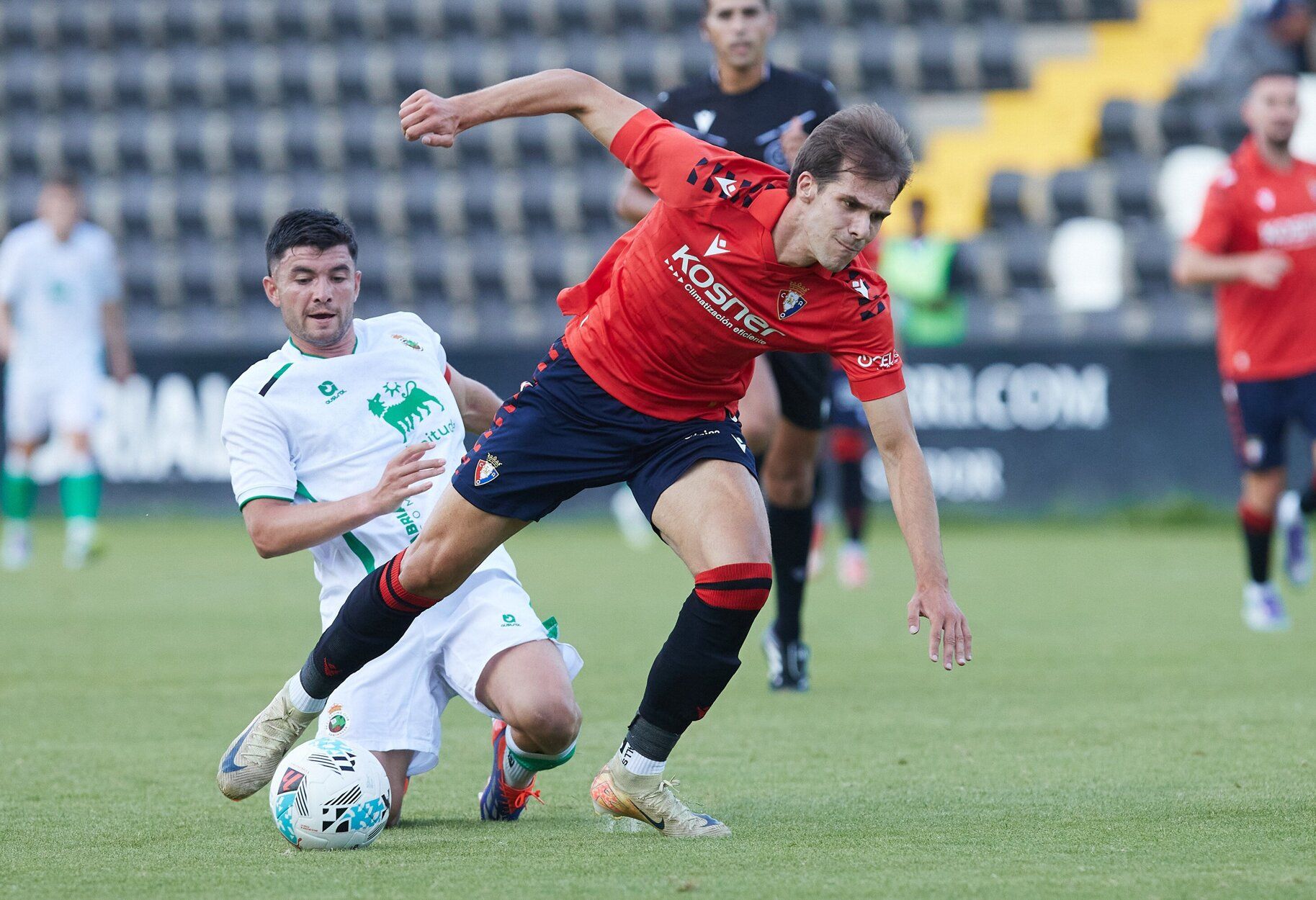 Fotos del partido amistoso entre Osasuna y Racing