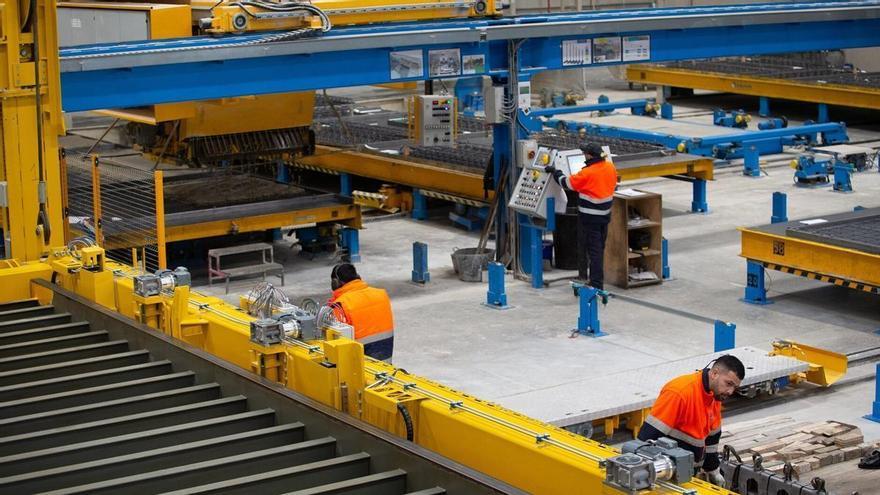 La producción industrial de Navarra desciende un 8,3% en febrero respecto al año anterior