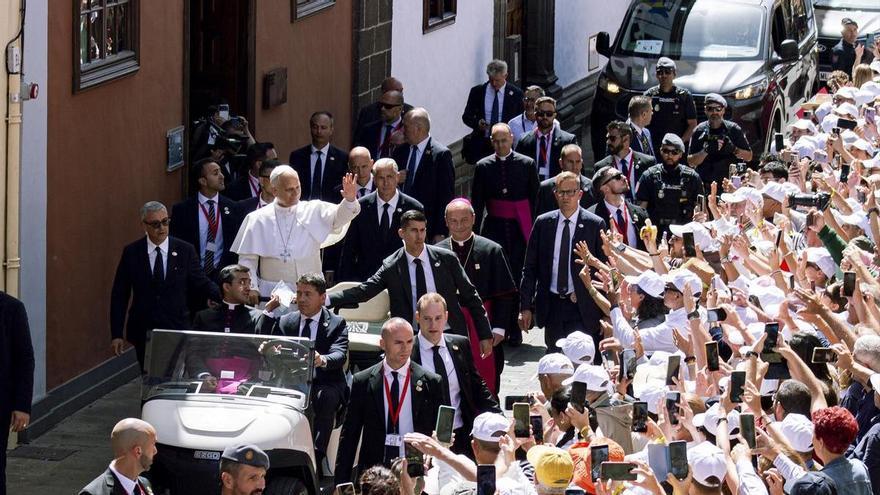 León XIV viaja este sábado a la isla de Lampedusa, 13 años después de la visita de Francisco y su grito de "vergüenza"