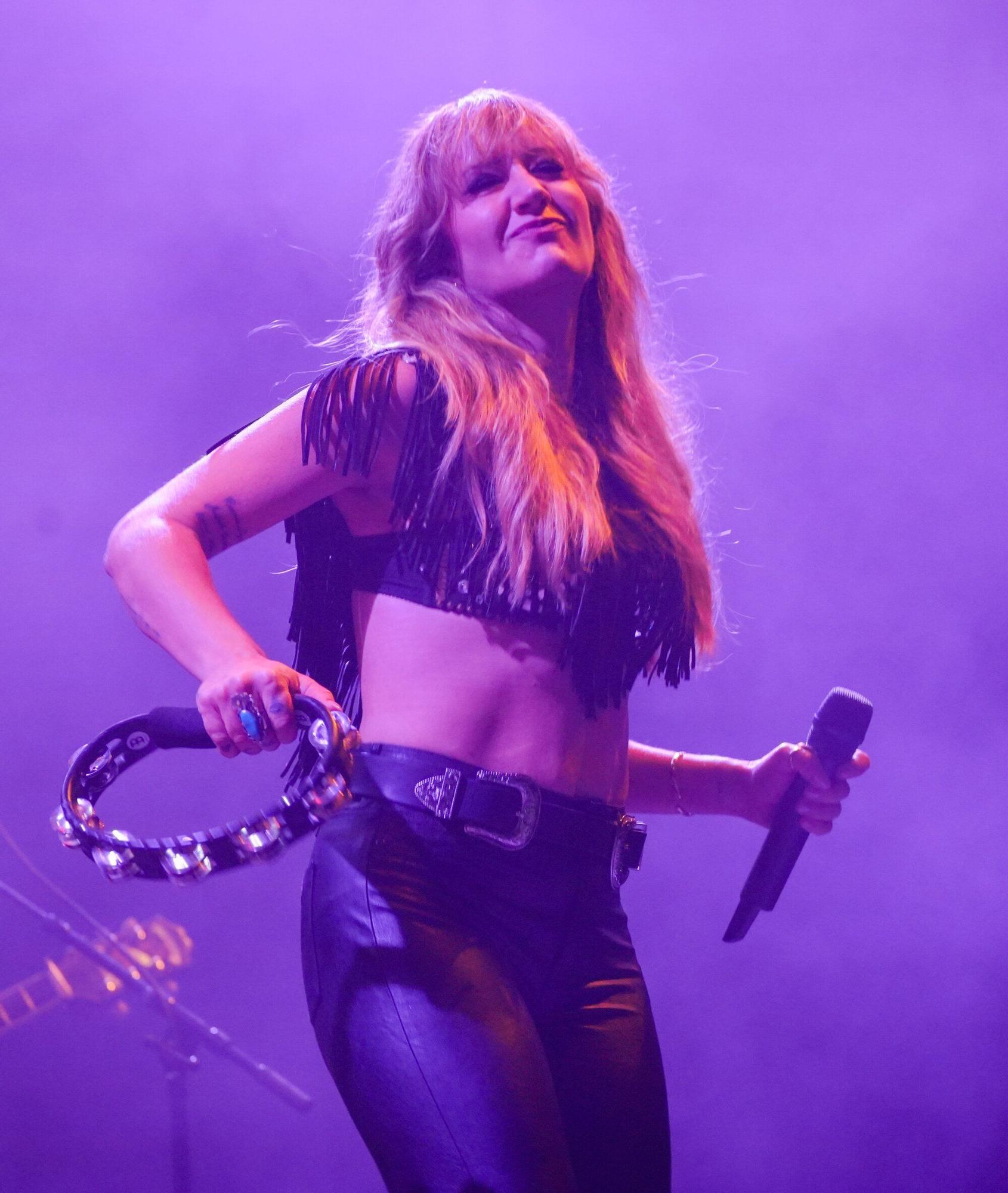 En imágenes: así están siendo los conciertos de este sábado del Azkena Rock Festival