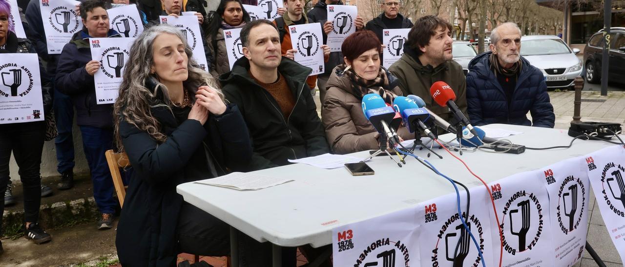Rueda de prensa de los sindicatos ELA, LAB, ESK y Steilas por los actos populares del 50 aniversario del 3M