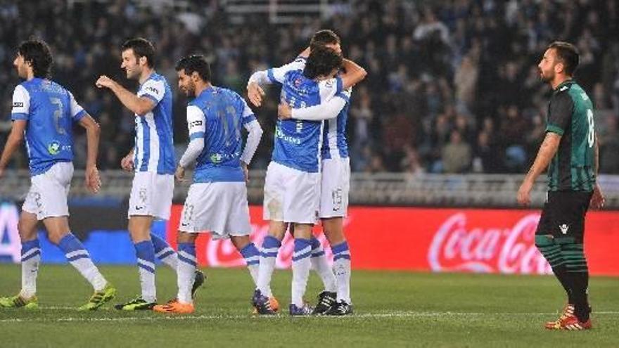 La Real está lanzada y golea al Granada