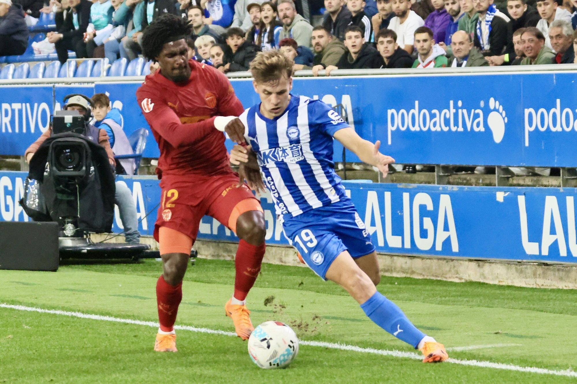 Todas las fotos del Alavés-Valencia en Mendizorroza
