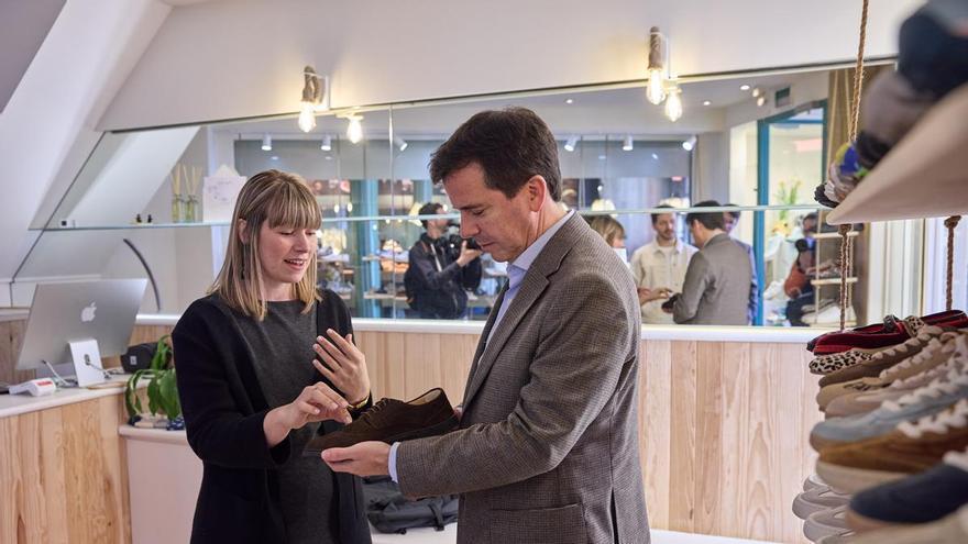 Industria destina 570.000 euros para el fomento y gestión de colectivos comerciales minoristas