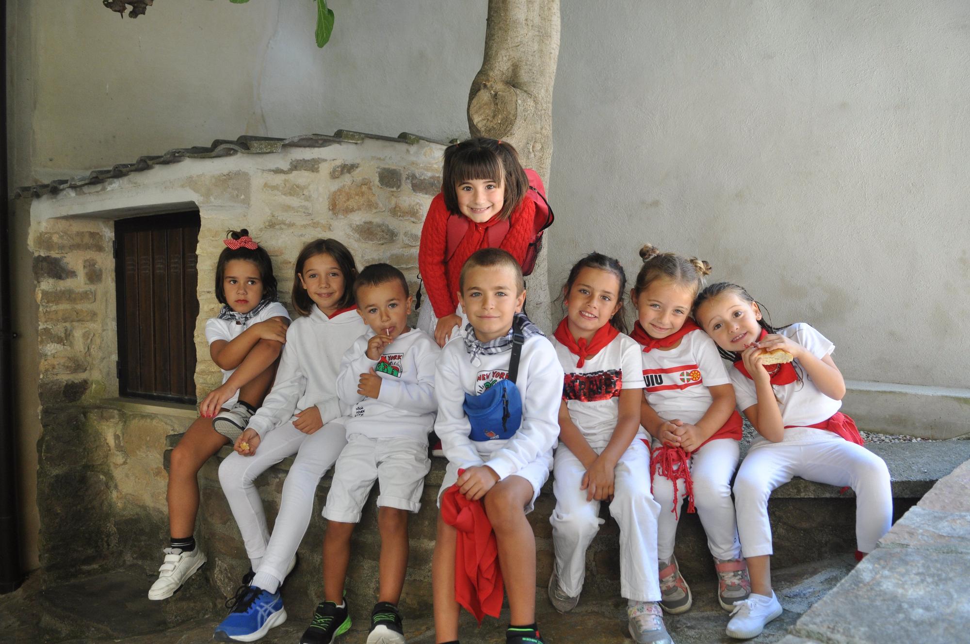 Fotos del txupinazo de las fiestas de Pueyo