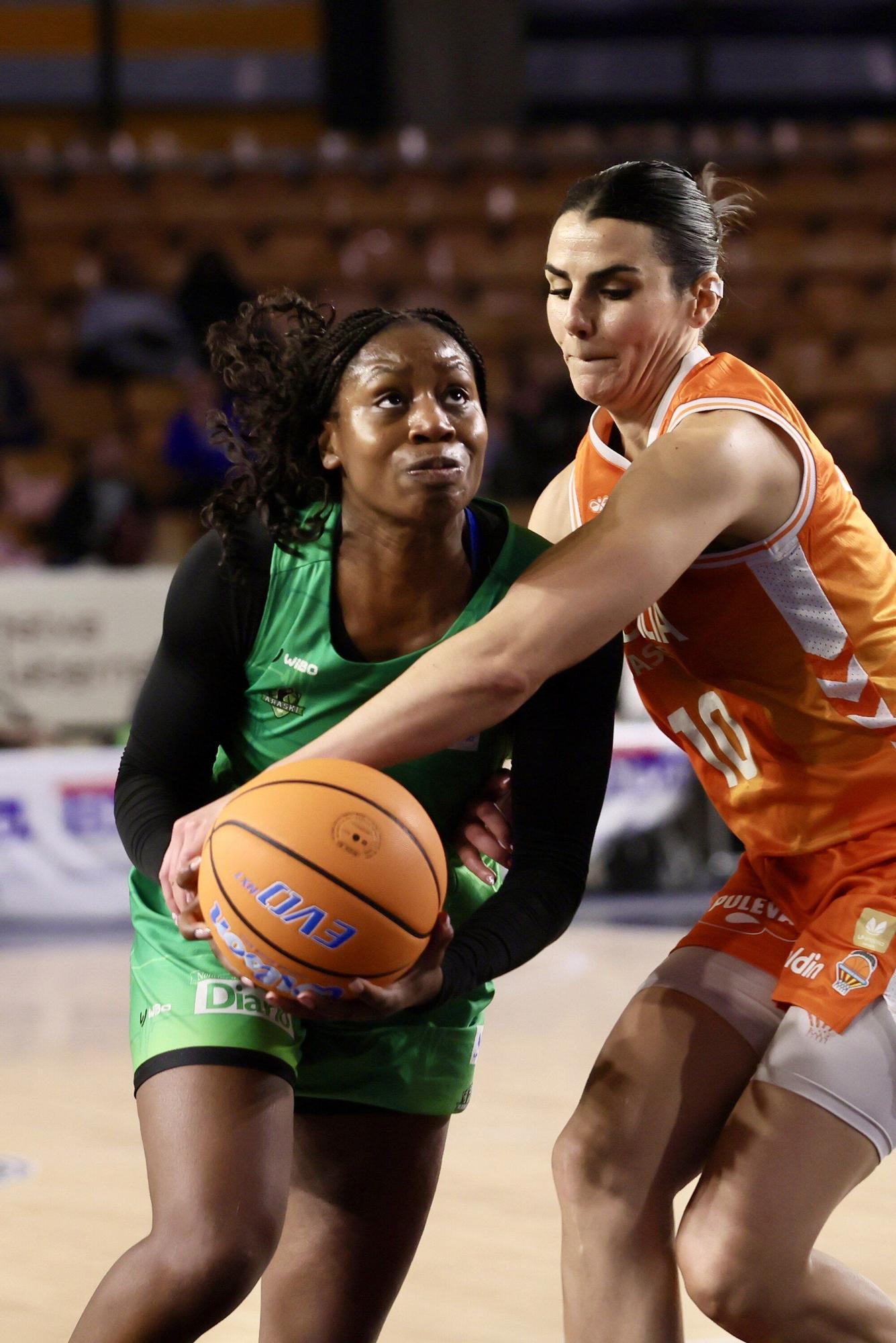 Todas las fotos del Araski - Valencia