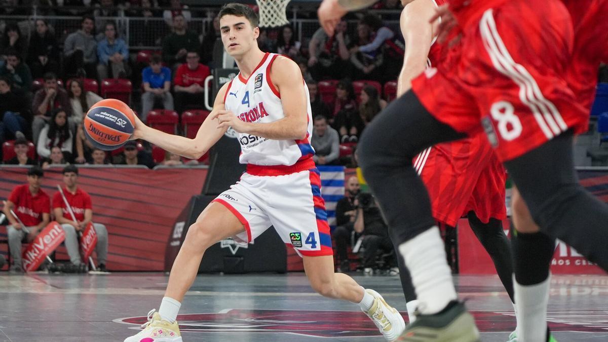 Joseba Querejeta, el día de su debut en la Euroliga ante el Bayern