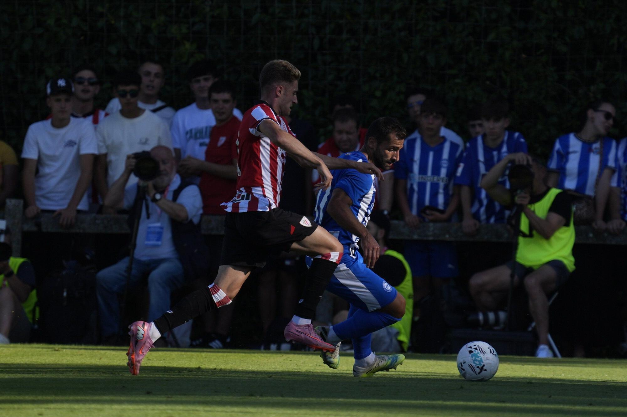 En imágenes: Ilusionante estreno del Alavés en Laguardia (1-0)