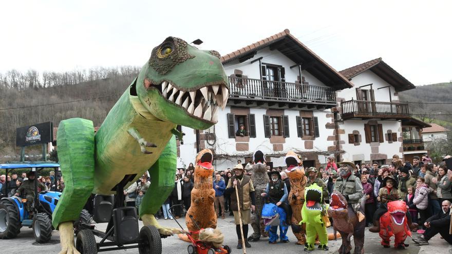 La borrasca Ingrid se apunta al carnaval de Sunbilla