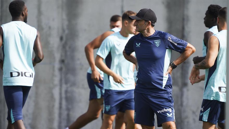 Paredes sigue con el grupo en una sesión sin Adu Ares