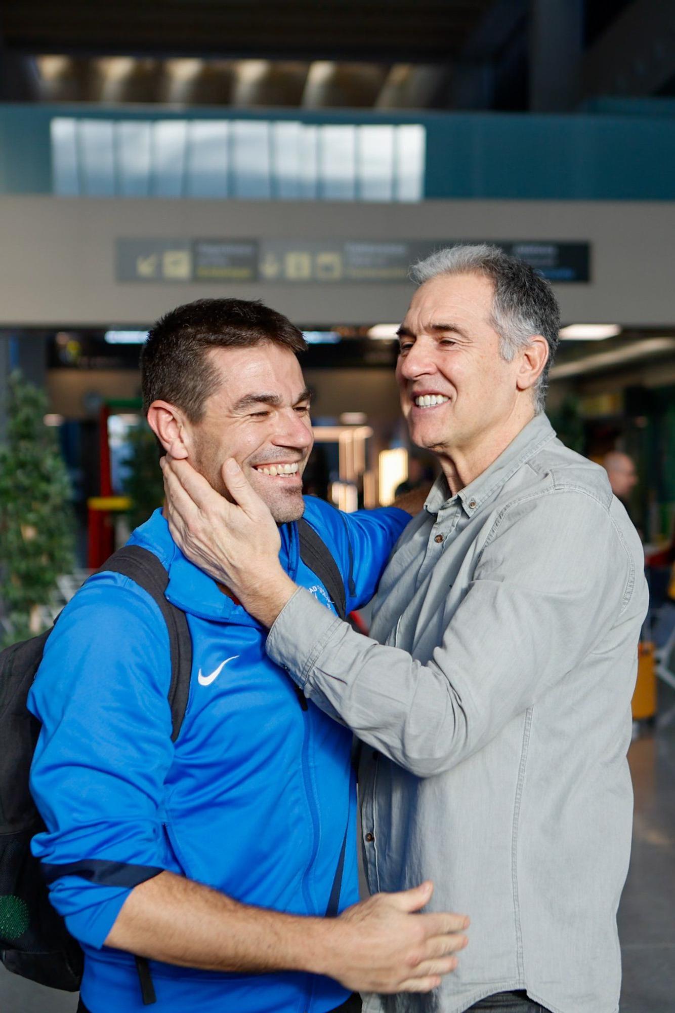 Llegada a Noáin - Pamplona de los medallistas navarros en el Mundial de frontball