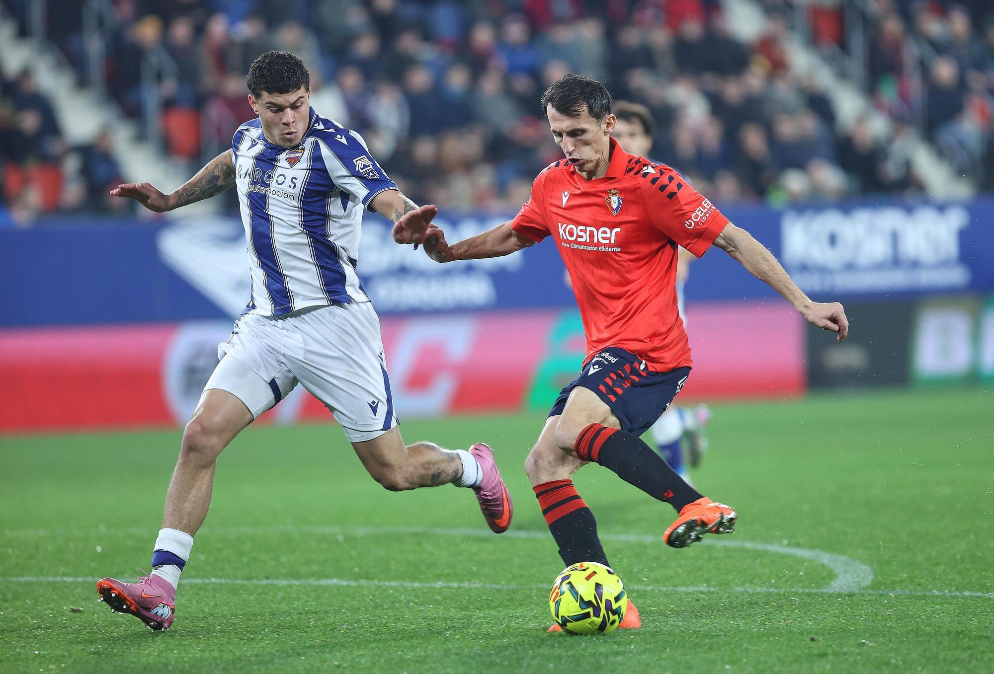 Fotos del partido Osasuna-Levante