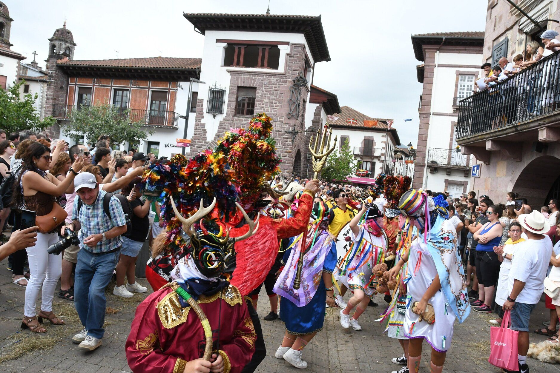 15 pueblos unidos en el Baztandarren Biltzarra