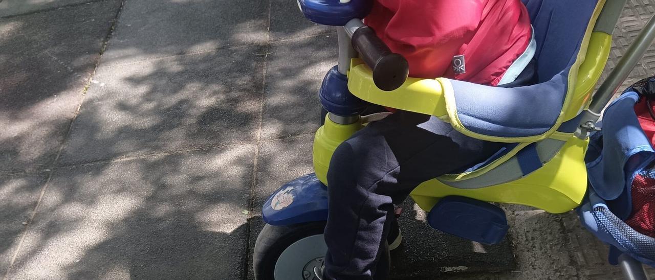 Fotos del estado en que se encuentran los parques infantiles de los centros escolares de Tudela
