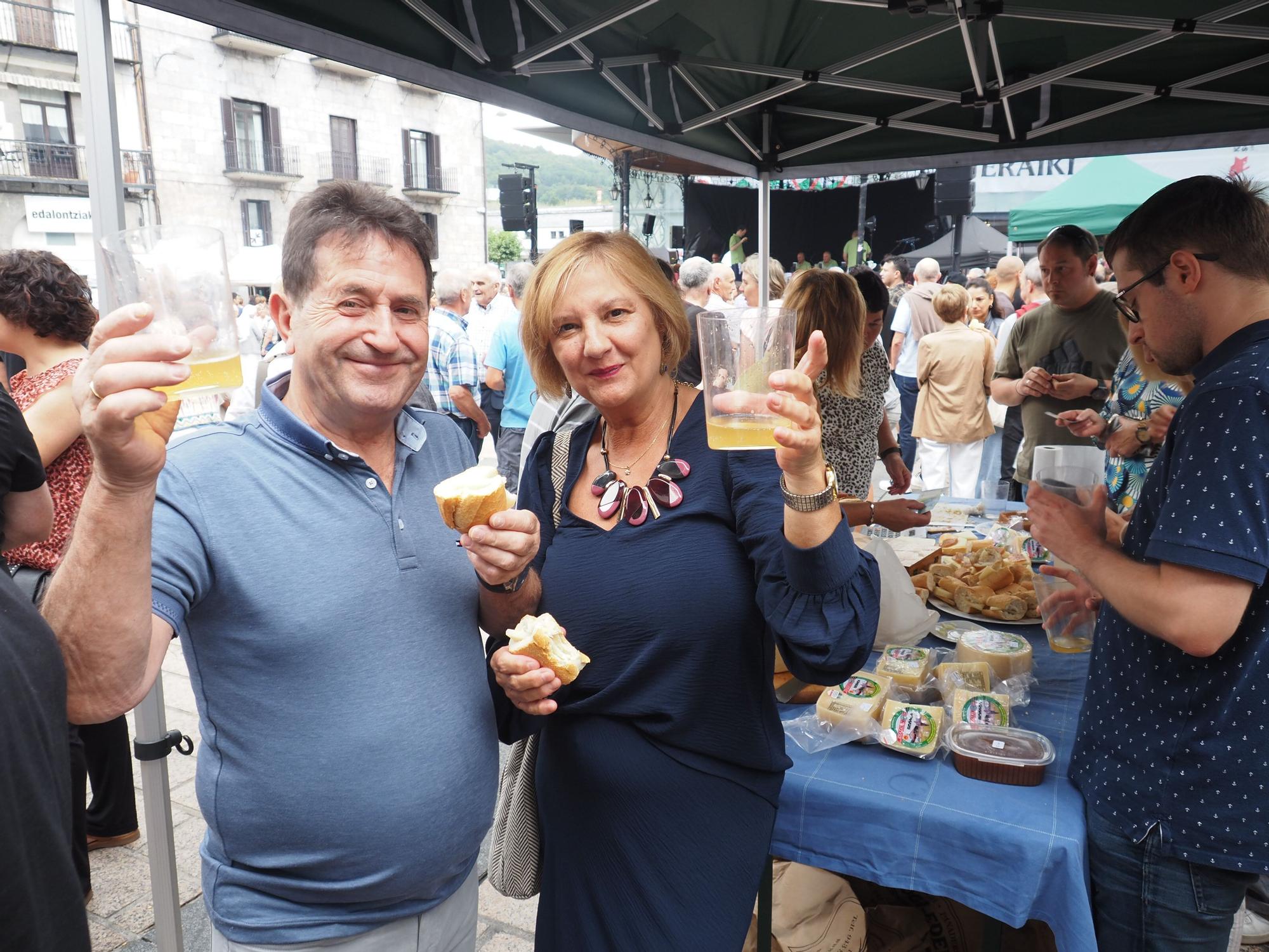 Fiesta total en Azpeitia en el Baserritarren Eguna
