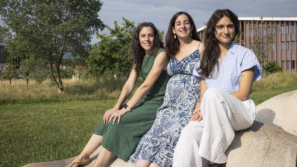 Amaia Irizar, Iraia García y Zihara Alonso.