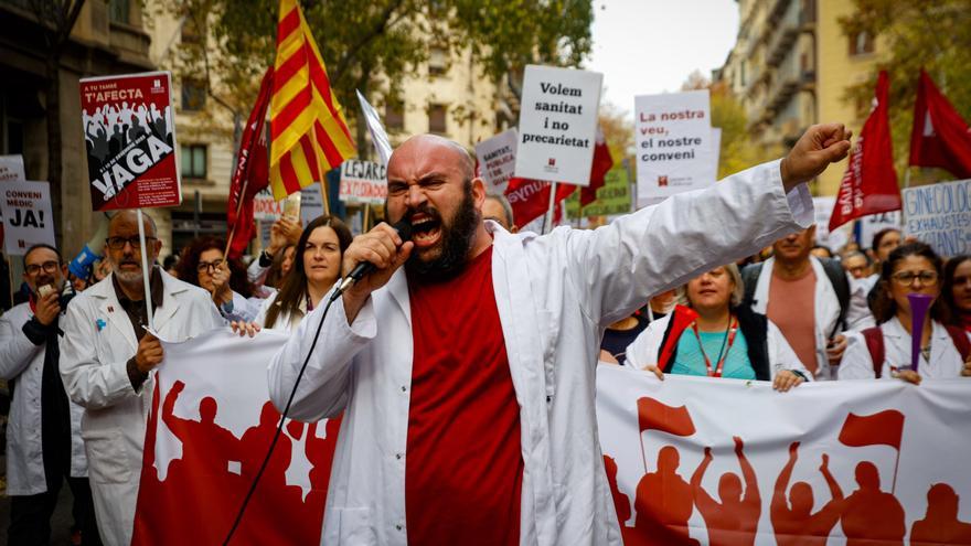 Sanidad descarta un Estatuto Marco propio para médicos tras la reunión con CESM y SMA
