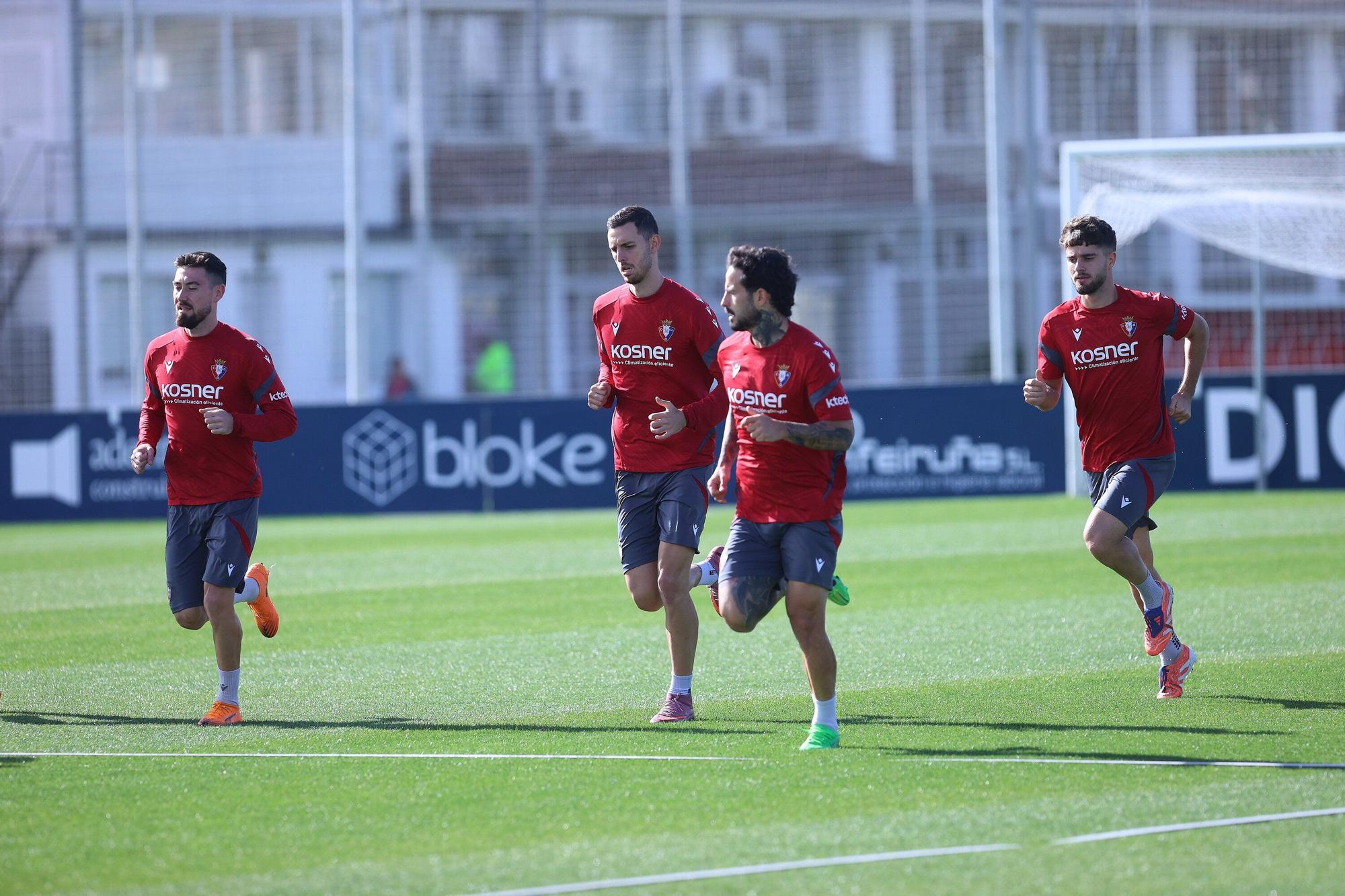 Fotos del entrenamiento de Osasuna (martes 4 de noviembre de 2025)