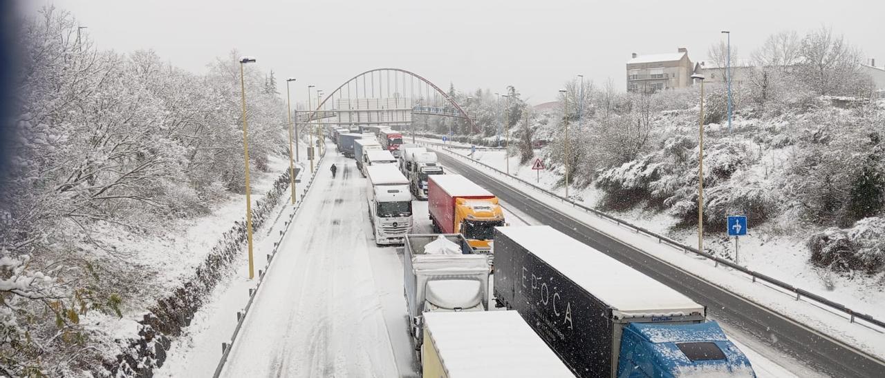 Fotos de la nieve en Navarra (20-21 de noviembre de 2025)