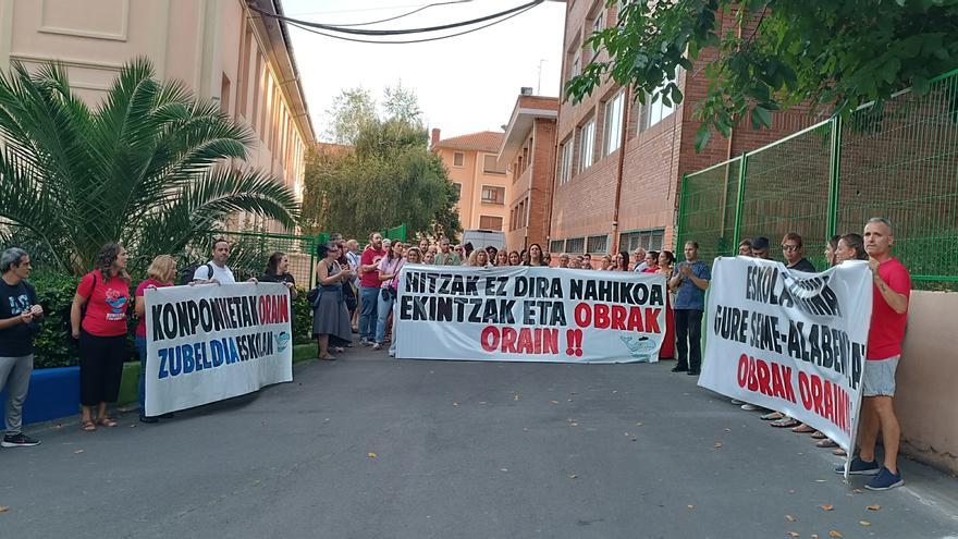 La comunidad educativa de Maestro Zubeldia pide mejoras en el centro