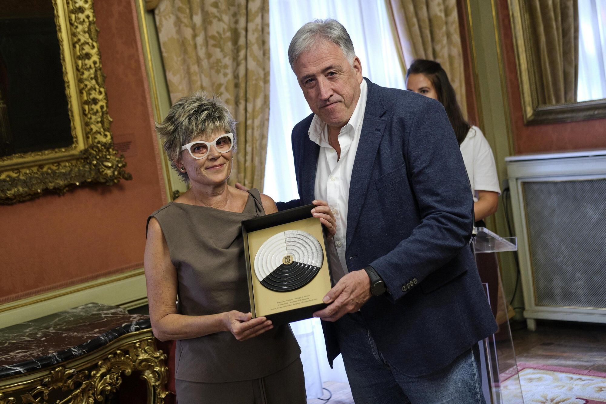 X Pañuelo de Pamplona - Iruñeko Zapia a título póstumo a Mari Ganuza Senosiáin