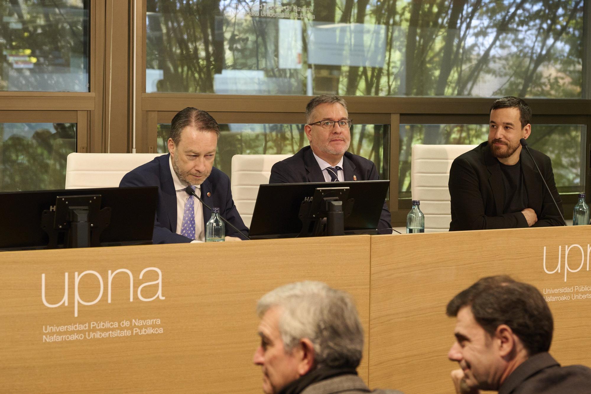 Fotos de la toma de posesión de Francisco Javier Santiago Marcos como nuevo presidente del Consejo Social de la UPNA