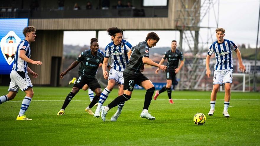 El árbitro del Sanse-Castellón activa el protocolo antirracismo: "Puto chino"