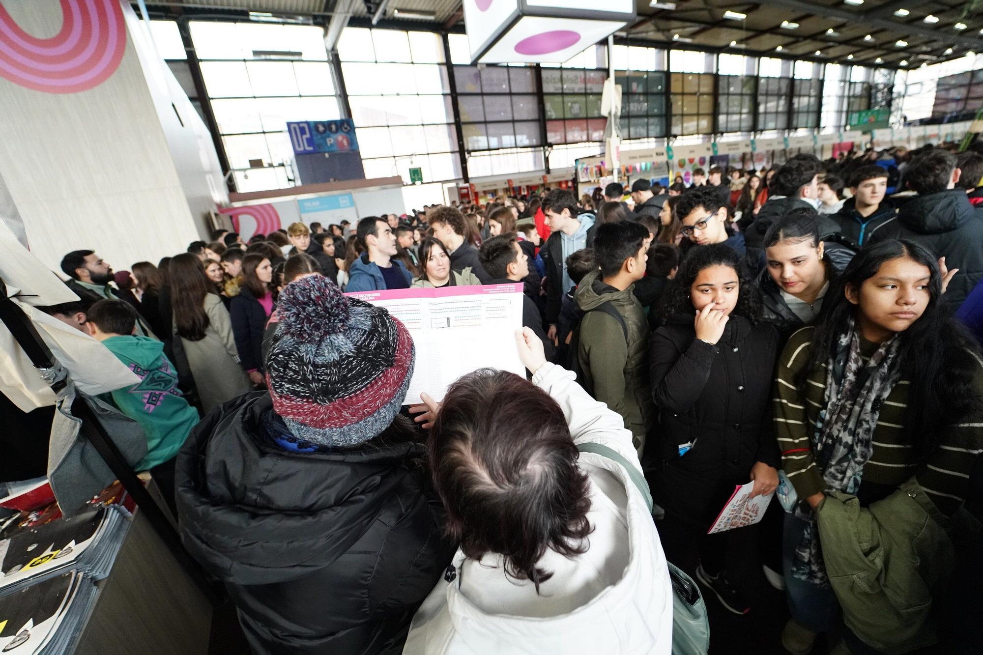 Durangoko Azoka: abre la cita cultural más importante con el Ikasle Eguna