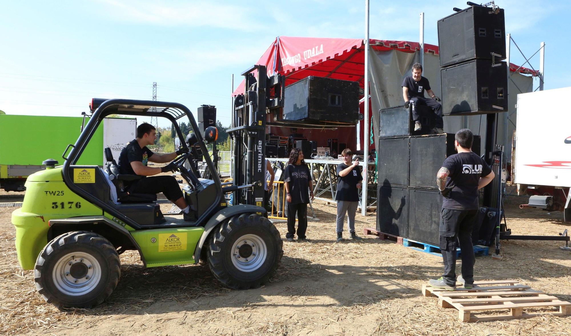 FOTOS | Preparativos del Nafarroa Oinez 2025 en Villava - Atarrabia