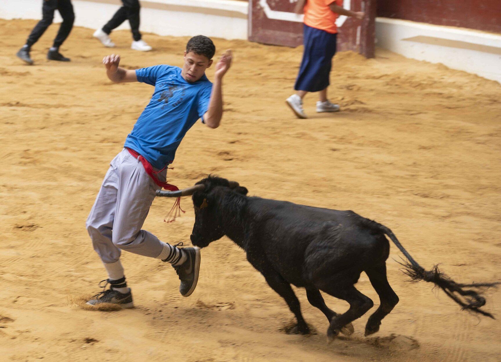 En las vaquillas.