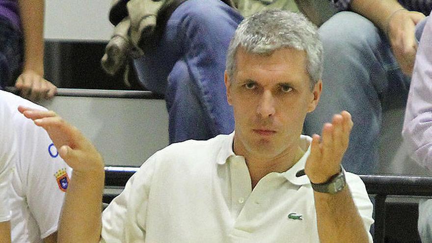 Apezetxea: &quot;Jugar los dos partidos de Recopa en casa es una ventaja&quot;
