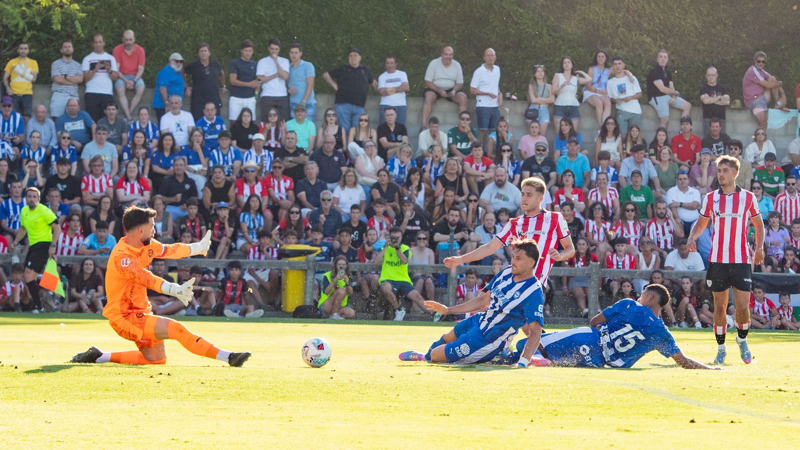 El Alavés-Athletic de pretemporada, en imágenes