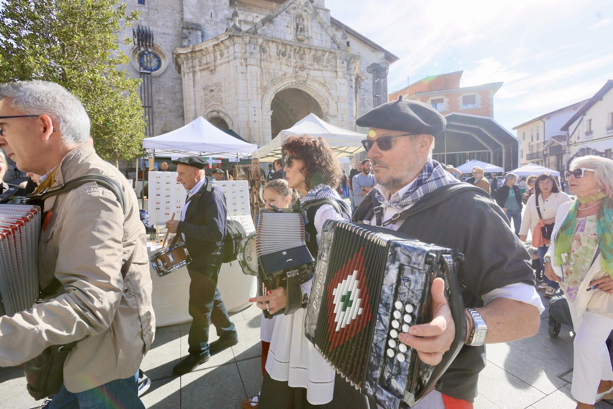 En imágenes: Miles de personas disfrutan de la 630 edición de la feria de Agurain