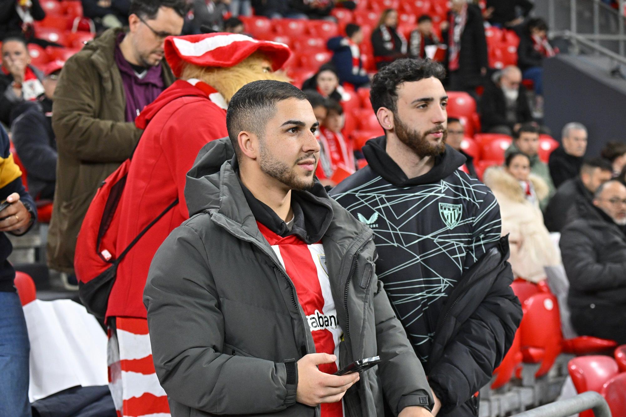 En imágenes: ¿Has estado en San Mamés viendo el Athletic-Real Oviedo? Búscate en nuestra galería de fotos
