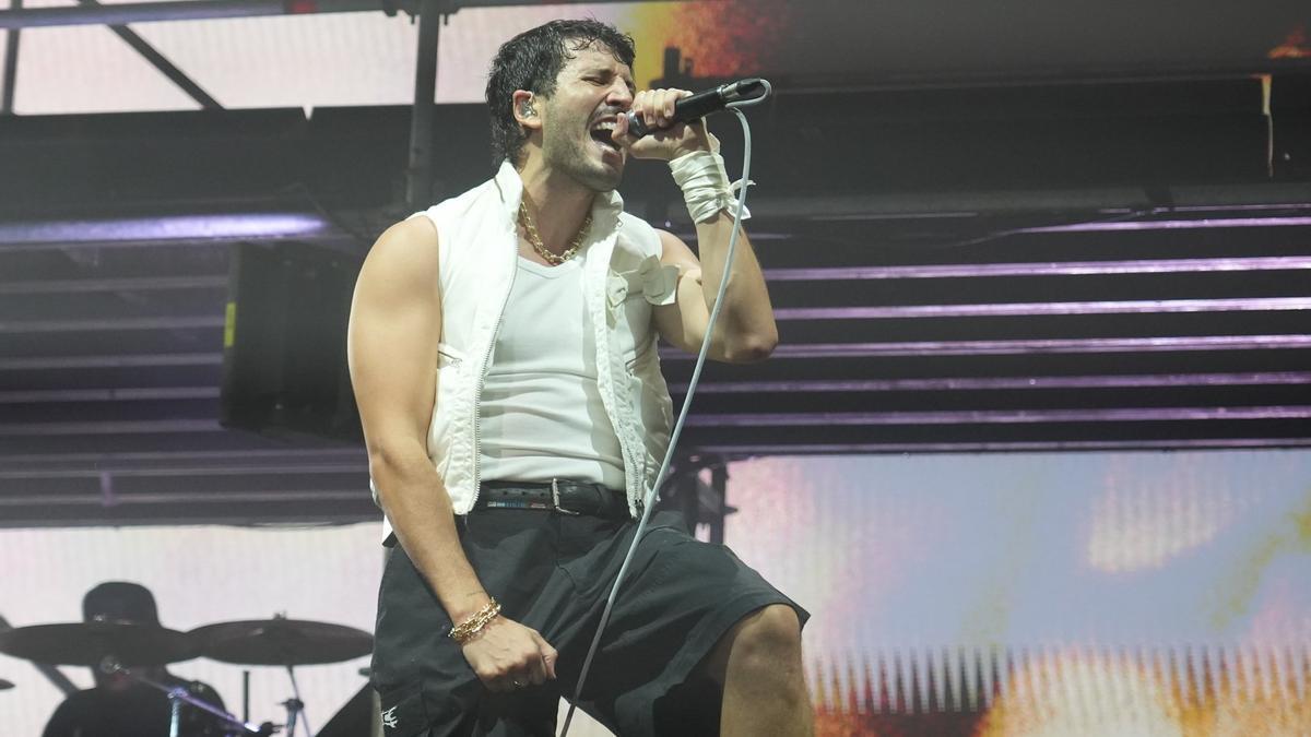 Sebastián yatra en su concierto en el Bilbao Arena