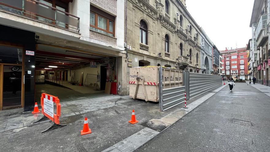 “Besaulki-patioaren indusketan agertutako hormen jasotze topografikoa egin da&quot;