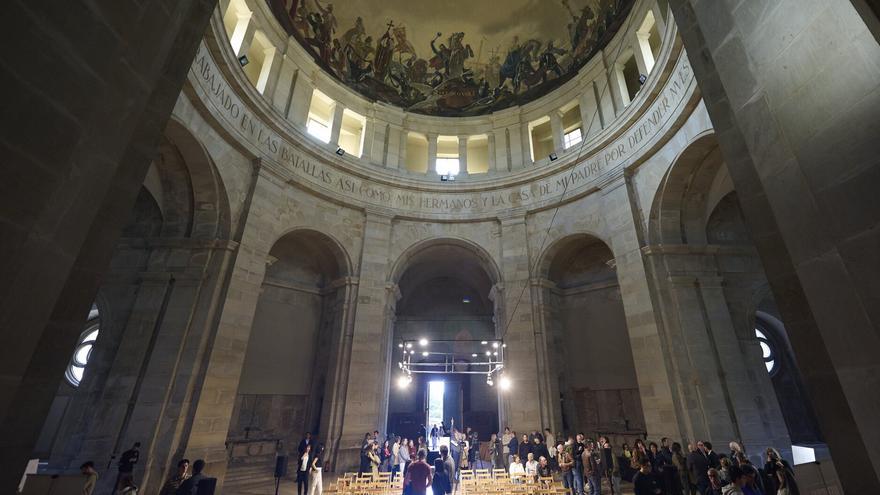 Aviso ultra sobre la reforma del Monumento a los Caídos de Pamplona: “No se hará sin resistencia”