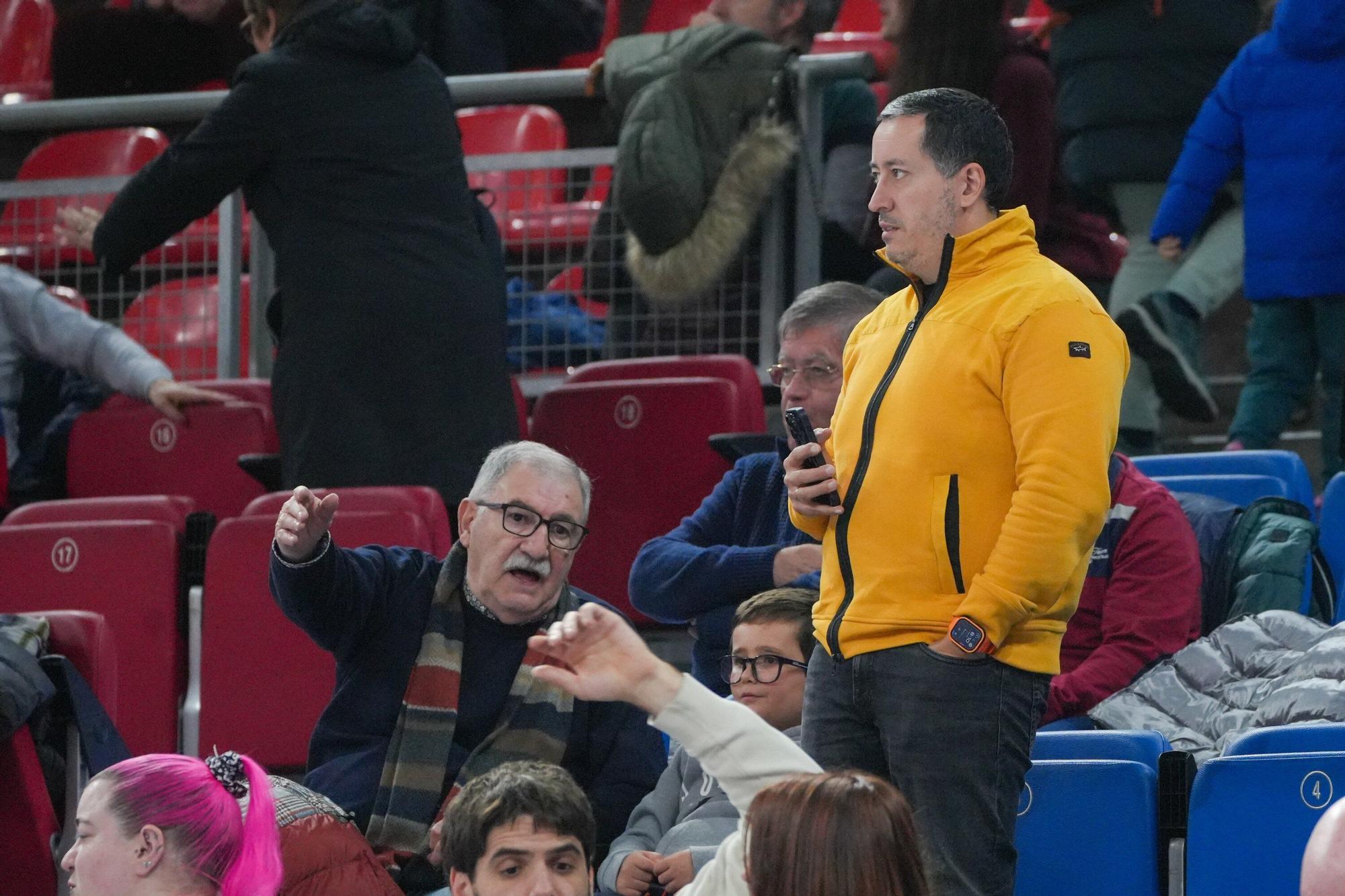 ¡Búscate en las fotos del Baskonia - Bayern!