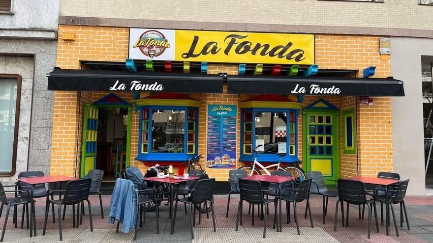 El exterior de La Fonda Colombiana, en Vitoria