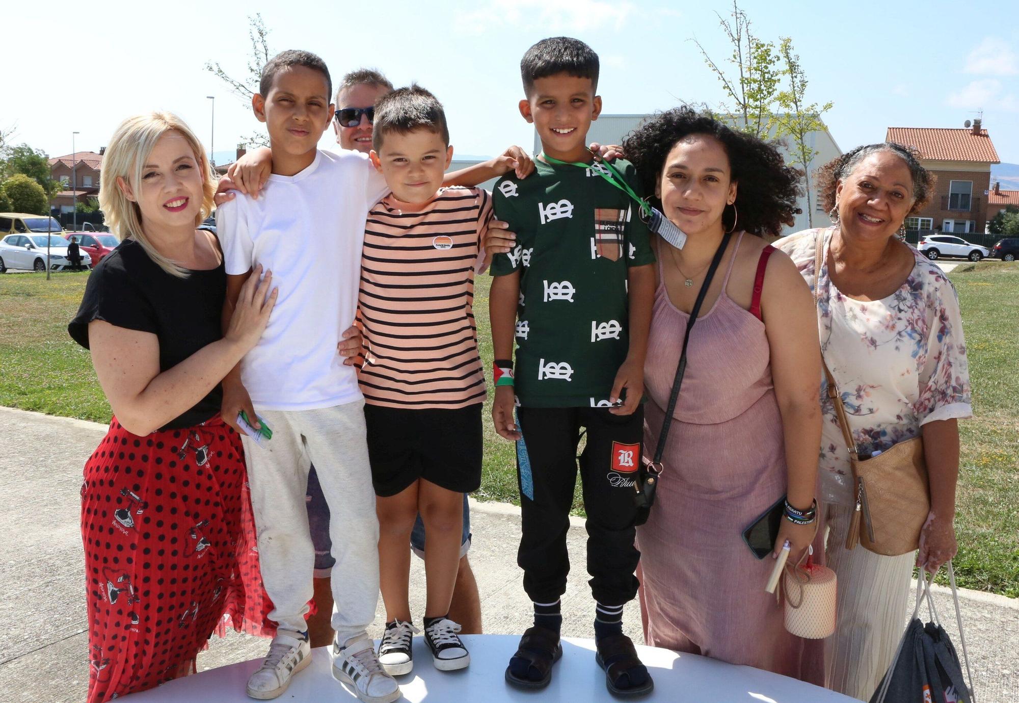 'Vacaciones en Paz': recepción a los niños saharauis que llegan a Navarra para pasar el verano
